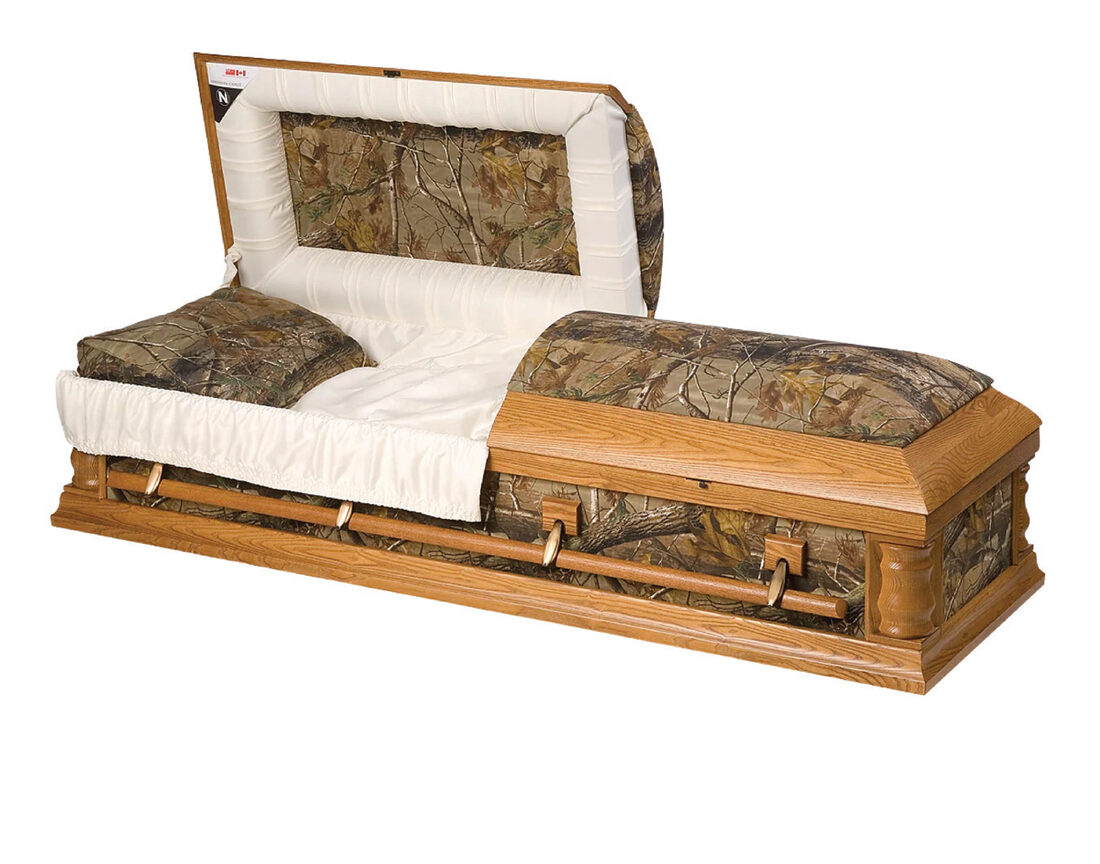 Camo, casket in Oak