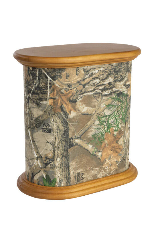 Camo, urn in 
