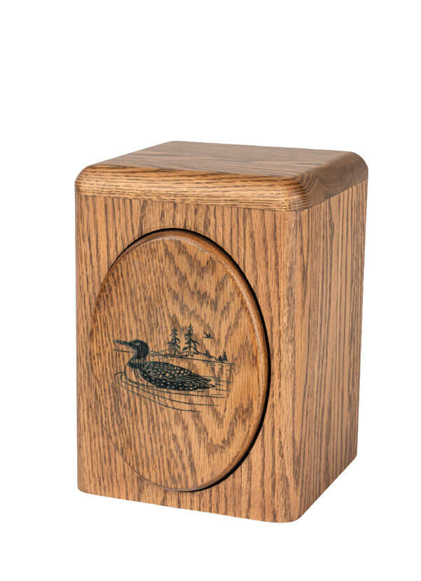 Oak Magnet, urn in Oak